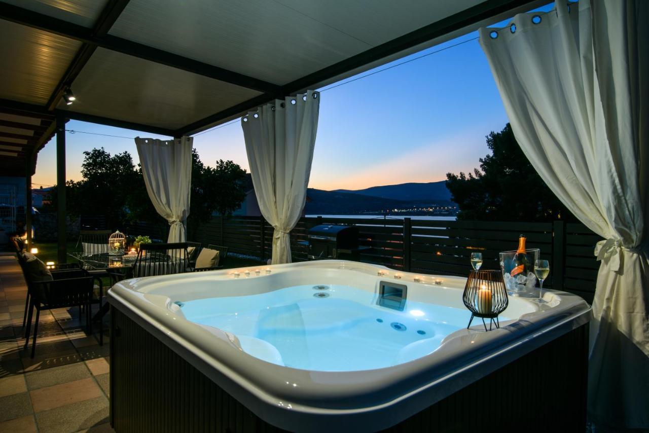 Luxury Apartment Hajdi Trogir Exterior photo